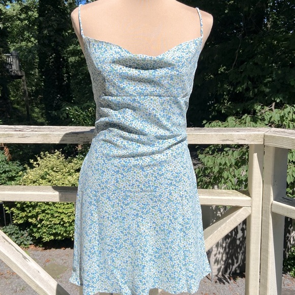 Hello Molly | Cowl Neck Vibe Check Mini Floral Light Blue Dress | Size L - US 8 - Picture 8 of 11